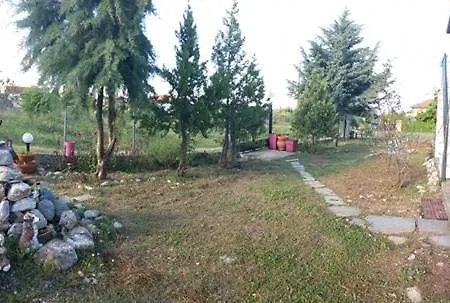 Sunny Apartments, Giannis Apartments 1,2,3 * Leptokaryá